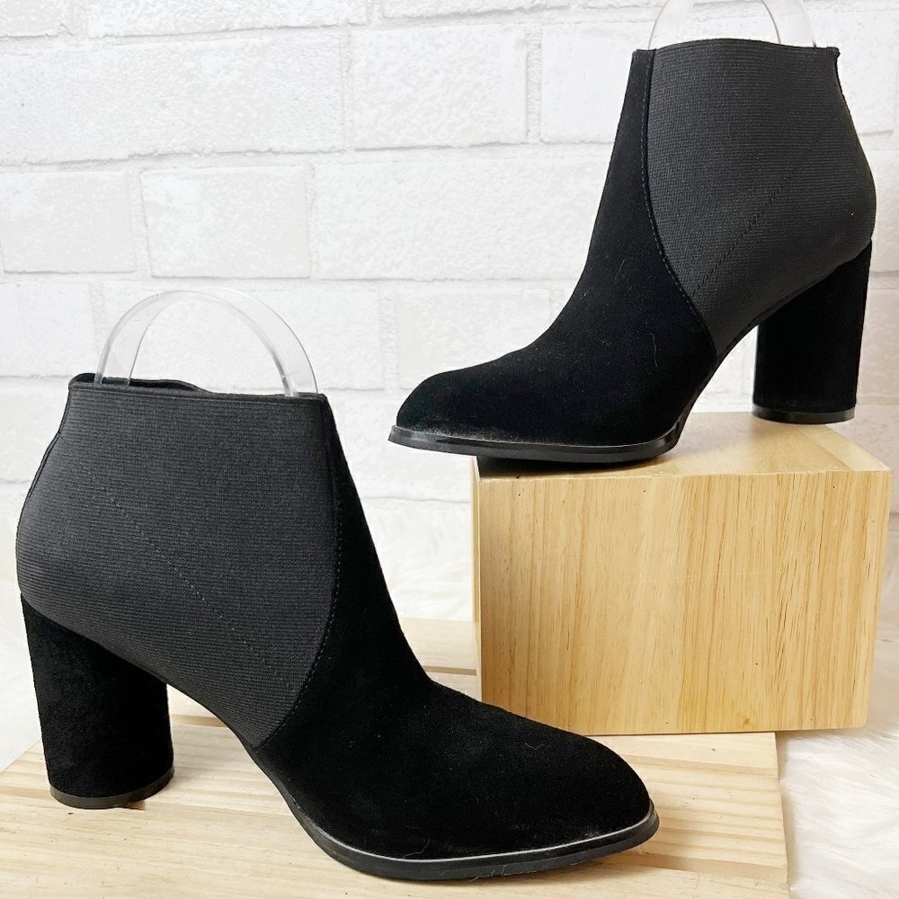 Intentionally Blank Black Round Heel Suede Ankle Boots Booties Women's Size 7 - Picture 9 of 9